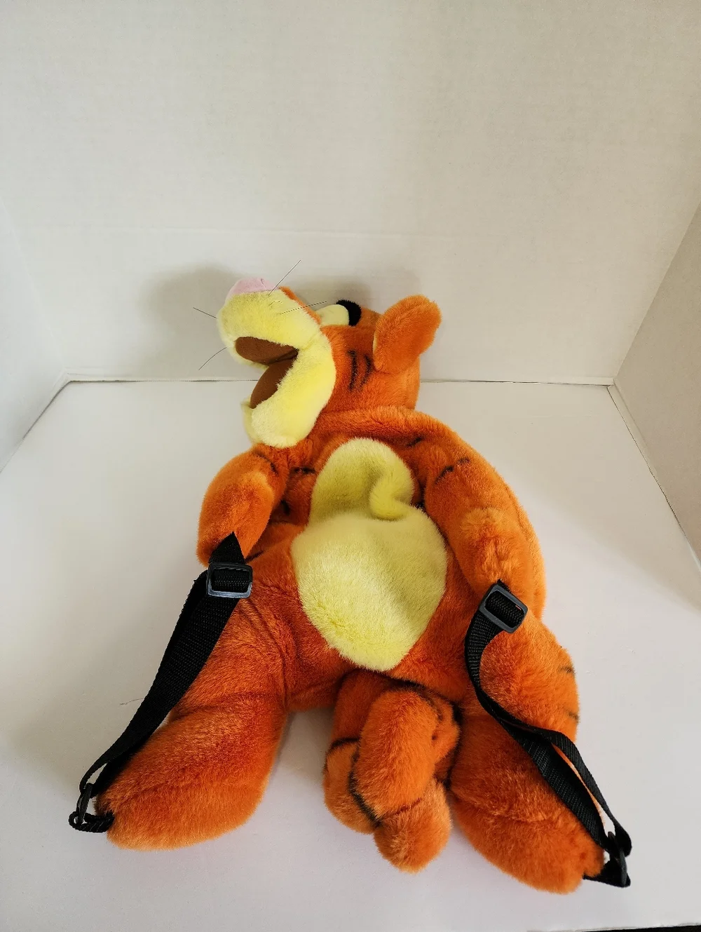 Disney Store Tigger Plush Backpack Winnie Pooh Y2K Style Full Body